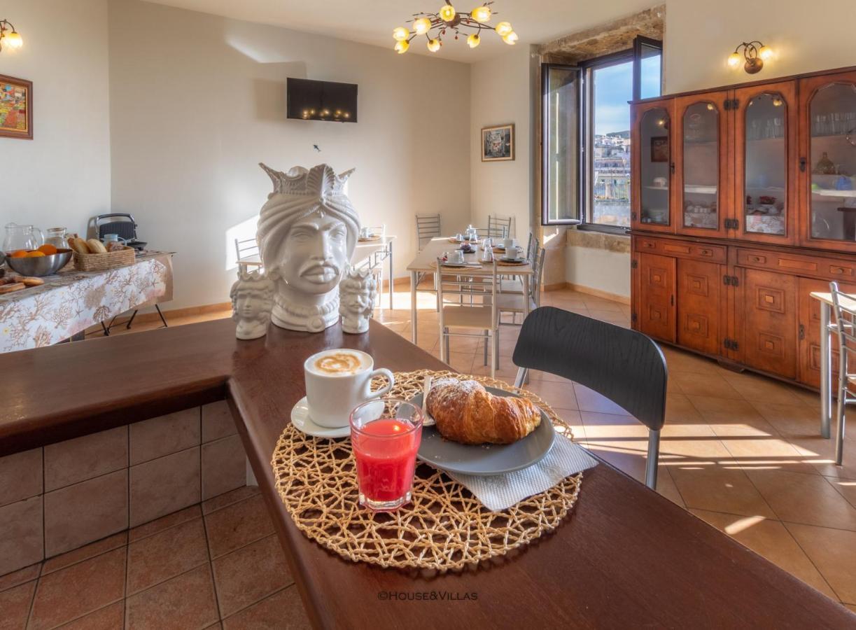 Villa Rosaria Rooms Noto Kültér fotó