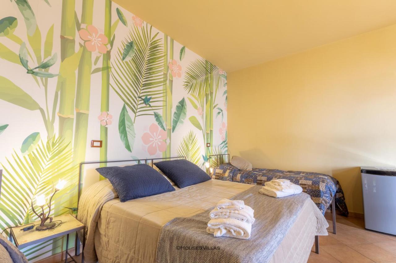 Villa Rosaria Rooms Noto Kültér fotó