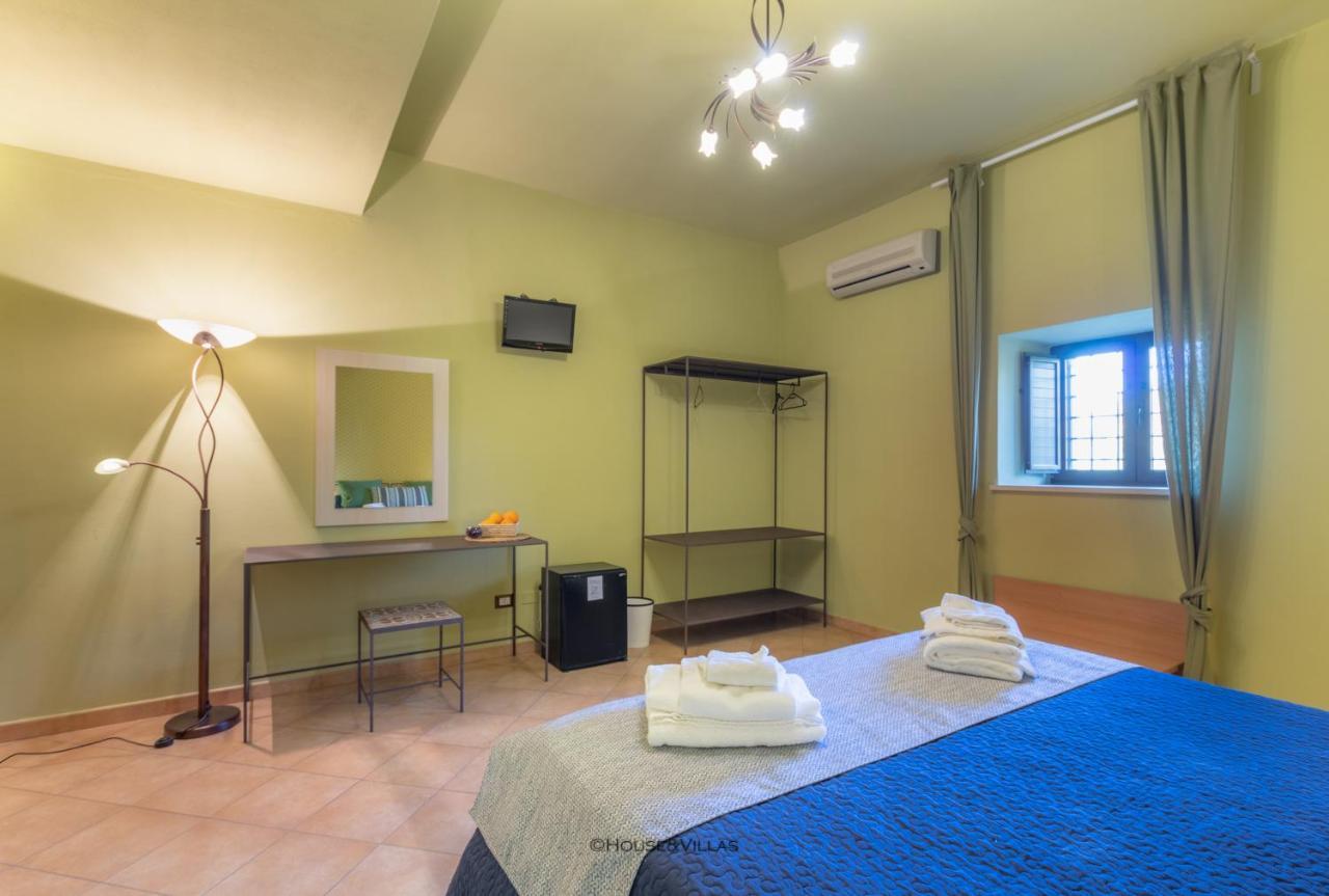 Villa Rosaria Rooms Noto Kültér fotó