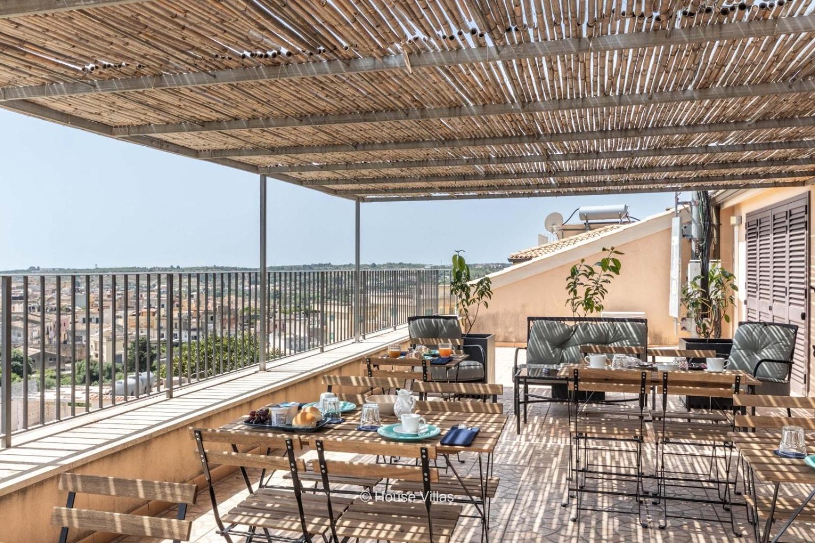 Villa Rosaria Rooms Noto Kültér fotó